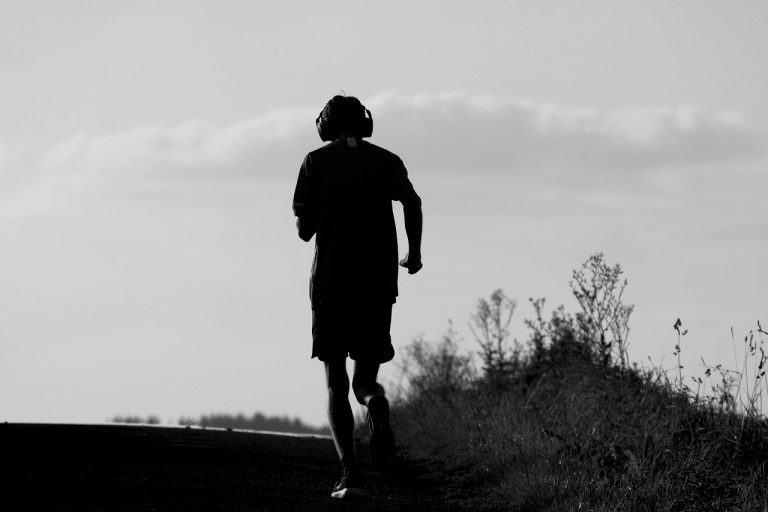 Musique & Running : Enquête sur un couple très moderne.