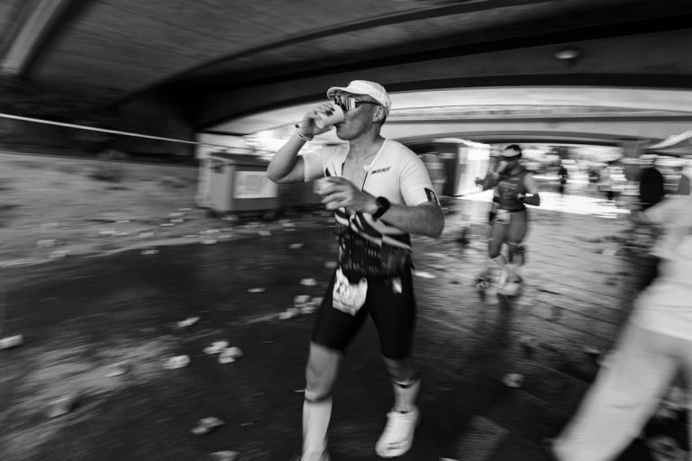 Runner&rsquo;s High : la vraie science derrière l&rsquo;ivresse du coureur (et comment la déclencher)